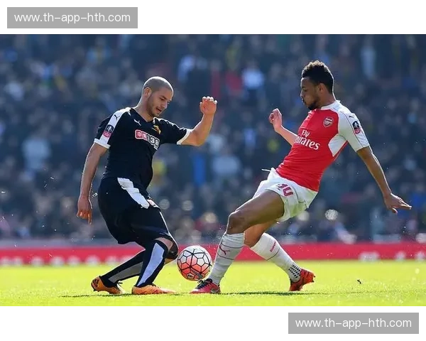 温布利的德意志狂想曲：当“大黄蜂”撞上“南大王”，那是足球最纯粹的模样